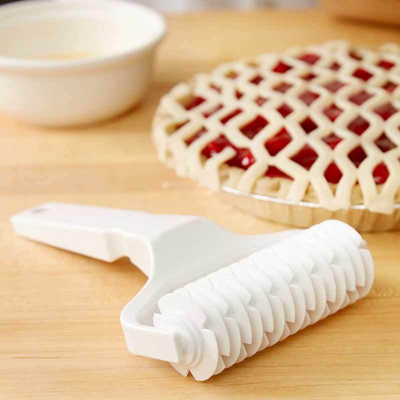 Pastry Professional™ Lattice Cutter