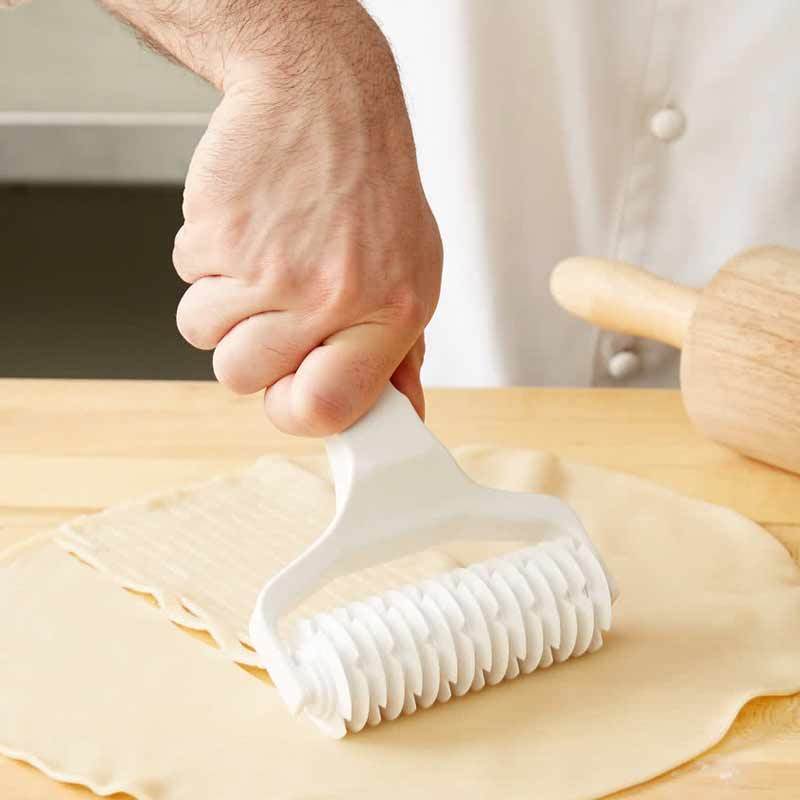 Pastry Professional™ Lattice Cutter